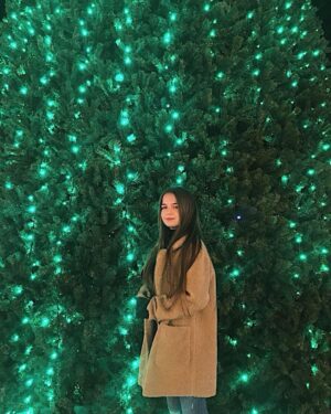 Erza Muqoli Instagram - ✨🎄