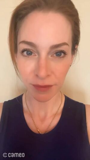 Esmé Bianco Instagram - Ever wanted me to wish your significant other a Happy Birthday? Well dreams come true, darling! Now available on Cameo for custom video shout outs. Link in bio 🩷