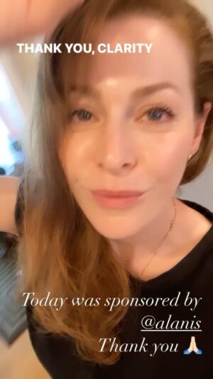 Esmé Bianco Instagram - Today was sponsored by @alanis 💕🙏🏻