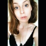 Esmé Bianco Instagram – 👽