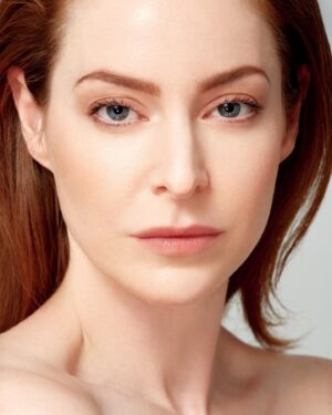 Esmé Bianco Instagram - New work 📸 @saryn 
MUA @bmoviekitten