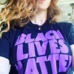 Esmé Bianco Instagram - So here for my new tee @blacksabbath 🖤🤟🏻 it’s not too late to get one! All net proceeds go to @blklivesmatter https://blacksabbathapparelshop.com