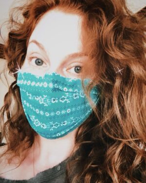 Esmé Bianco Instagram - Gratitude 🙏🏻 Despite the pain, sadness and grief, this pandemic constantly reminds me of the healing power of kindness. So thankful to the neighbour who made me this face mask. Generosity and love will pull us through this #alonetogether