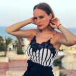 Esmeralda Moya Instagram – El elefante no anda diciéndole a todos lo grande que es.
Él solo camina.