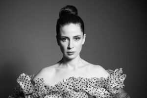 Esra Şengünalp Instagram - ⚫️⚪️
Styling: @difashionbranding @bycigdemyuksel