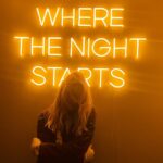 Estelle Lefébure Instagram – Où la nuit commence ….

#art #photo #saturdaynight

📷 @clairechust