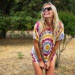 Estelle Lefébure Instagram – « Le rire , c’est le soleil ; il chasse l’hiver du visage humain .» 
Victor Hugo 

#rire #joie #bonheur 
#happiness #laugh 
#lovelife 
#orahe