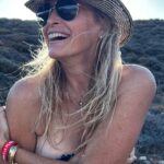 Estelle Lefébure Instagram - Summer vibes #fun #becrazy #lovelife 📷 @vic.et.max 🧡