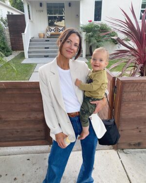Esther Anderson Instagram - Happy Ralphie 💕even a cold won’t stop him ☺️sweet sweet boy
We be heading into the long weekend like 🙌🏻🍼

Side note..wondering if any mammas out there have a good recommendation for straw cups for babies? 
The think baby ones I used with Forest aren’t available anymore and I’ve been trying the Oxo straw cups and munchkin with Ralphie but he’s not taking to them ..yet 😬
Love to know what your bubs like? 🙏
