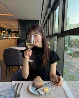 Eun Chae Instagram - 이제야 올리는 울오빵 생일선물..❤️🎁