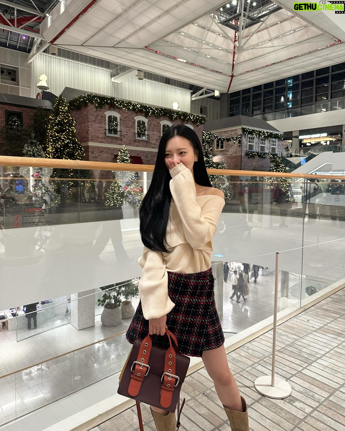 Eun Chae - 5.5K Likes - 2023 잘가