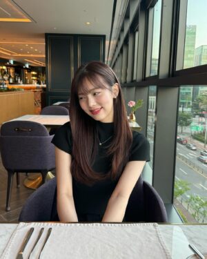 Eun Chae Instagram - 이제야 올리는 울오빵 생일선물..❤️🎁