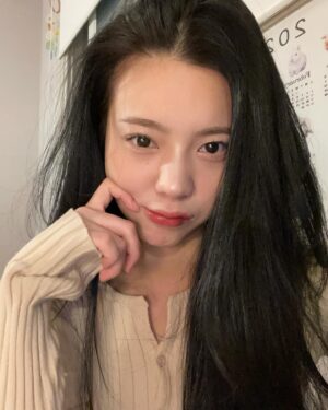 Eun Chae Instagram - 