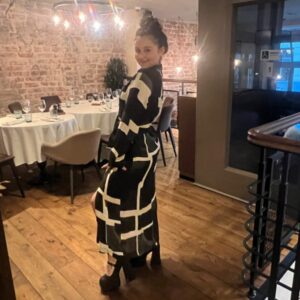 Eva Ariel Binder Instagram - Fav dress.