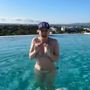Eva Habermann Instagram - Guten Morgen!
Der warme Schein ist trügerisch 🥶☀️
oder, Bilder zum wach werden.