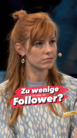 Eva Schulz Instagram - Re:publica, but make it Rant:publica …

@irisgavric @tilojung @gutjahr und ich haben über „Medienmachende als Marke“ diskutiert und dieser kurze Ausschnitt soll zeigen, warum mir das Thema so Kopfzerbrechen bereitet. 

Das Panel gibt’s jetzt in voller Länge auf Youtube 📲 Danke @re_publica für die Einladung und euch für die vielen Nachrichten und Reaktionen dazu <3 

Schreibt gerne mal in die Kommentare: Nehmt ihr das auch so wahr? Wie sollten wir mit diesem Dilemma umgehen, das ja nicht nur Medienschaffende, sondern auch Musiker*innen, Schriftsteller*innen und viele mehr betrifft?