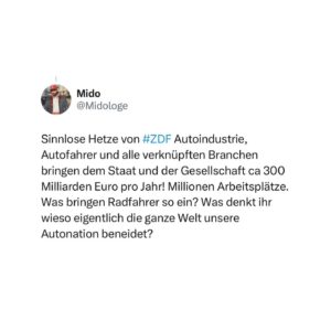 Eva Schulz Instagram - 🤬 Hat da etwa jemand „AUTOS VERBIETEN!“ gesagt!?! 

Ich jedenfalls nicht 🤷🏻‍♀️ Trotzdem drehen die Kritiker und Trolle drüben auf der anderen Plattform durch, seit meine @maithinkx-Folge erschienen ist. „Freie Fahrt für wen?“ fragen wir da mit Blick in Deutschlands Innenstädte. Die könnten viel gesünder, gerechter, grüner und rundum lebenswerter sein – wenn wir dem Auto nicht ständig die Vorfahrt geben würden.

Auf Social, aber auch in der Sendung wurde schnell klar: Das Thema ist mega-emotional. Umso wichtiger, dass wir uns damit mal wissenschaftlich auseinandersetzen! 👩🏻‍🔬 'ne gute HALBE Stunde Maithink X – jetzt in der ZDF Mediathek (und unter dem Link in meinem Profil)

P.S.: Wer hat mitgezählt, wie viele Kreisverkehre ich unterbringen konnte? 🔄🤓