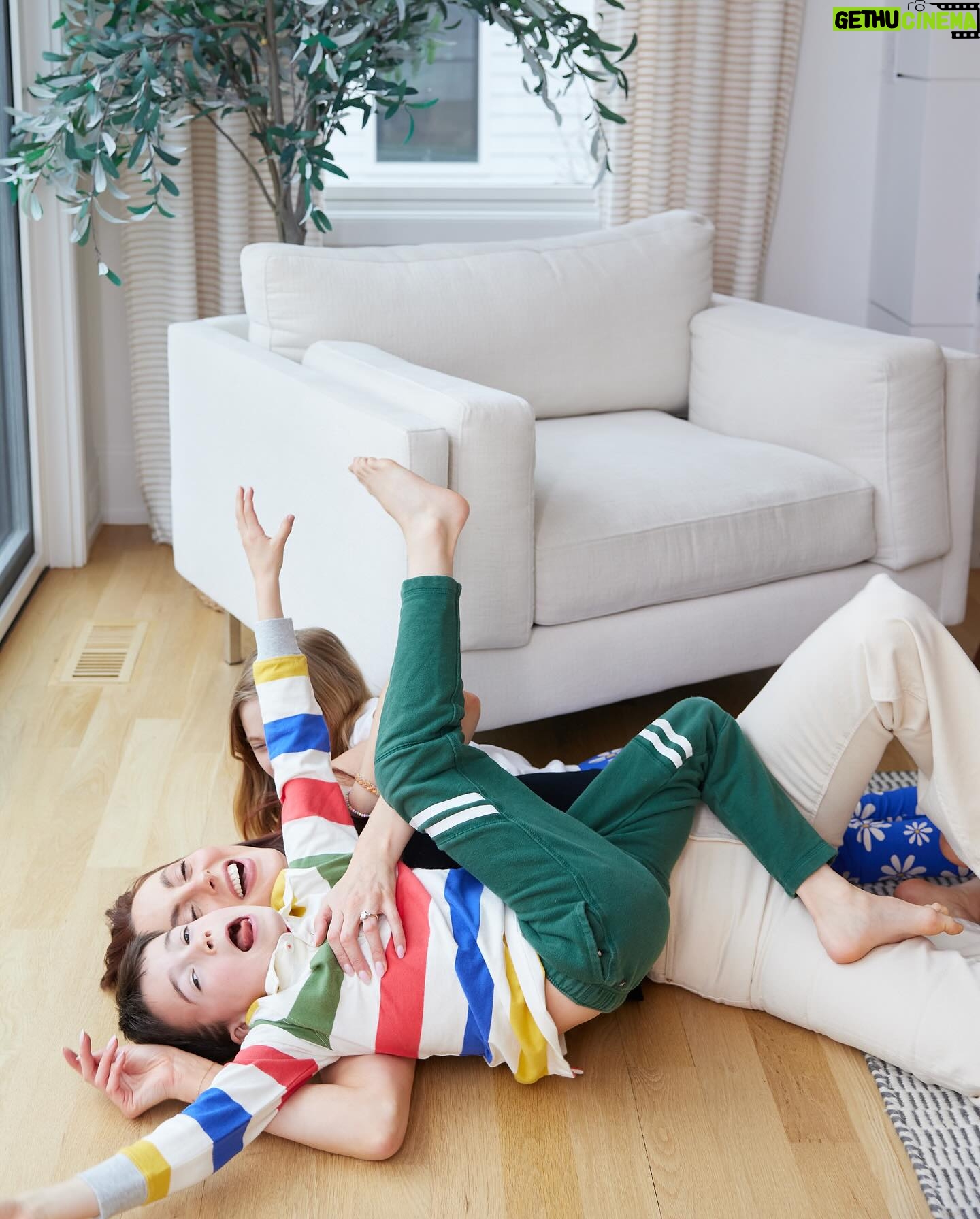 Eva Amurri Martino Instagram - Today on Happily Eva After (link is always up there in my bio!) I wrote a little Co-parenting update, and a few words and reflections about divorce. It’s wild to think that my very first co-parenting update was published over FOUR YEARS ago. 😲 I’m so very proud of the work we’ve put in and where we are as a blended family. To anyone who is going through divorce now, or about to: the only way past it is through it. Straight through, with your heart wide open. Feel everything. Communicate. Forgive. Laugh. Grieve. Heal. ❤️🩹 I love you! #coparenting #coparentinglife #lifeafterdivorce #modernfamily #blendedfamily #blendedfamilylove 📷: @juliadags