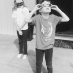 Eva Amurri Martino Instagram - Total Eclipse Of The Heart 🌔✨❤️‍🔥 Marlowe told me the next time I’ll be watching another eclipse I’ll be almost sixty so I’m drinking now have a great afternoon everyone! 🫠 #eclipse #eclipse2024
