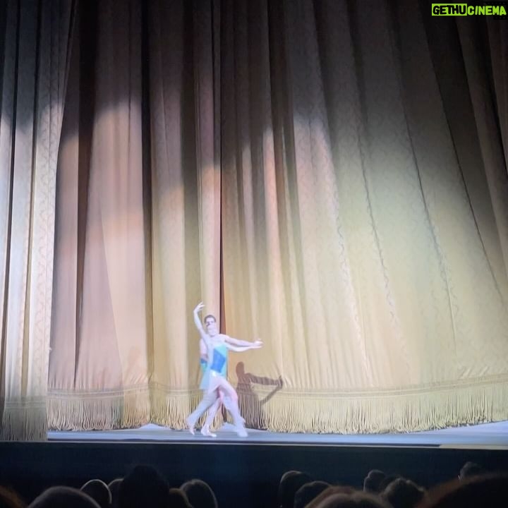 Eva Amurri Martino Instagram - Parenting Hack: the more you go out on Date Nights, the more your Kids act like they like you. π
ππΌπ Went out to our last ballet of the season tonight and it was beautiful. Nothing like a balmy, energetic evening in NYC to kick off the excitement of the summer months! ππ©°β¨ Ps-still matching my outfit to my wrist brace π« π€ NYC ballet, ballet, nyc date night ideas, date night inspo, nyc date, outfit of the night; Ootn