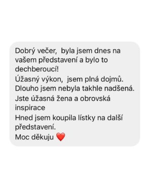 Eva Burešová Instagram - Zdravím vás při nádherné sobotě. 
Máme za sebou první tři představení muzikálu The Bodyguard a já mám neskutečnou radost z toho jaké zprávy mi od vás chodí. 
Strašně moc mě těší, že se vám náš muzikál líbí a že mi takové zprávy vůbec posílate. Je to obrovská radost ❤️

Děkujeme a přijďte zas ! 

Tady máte fotku těsně před představením. 
Relax, čajík, maska na xichtík, rozezpívání a pak se jde na to!
