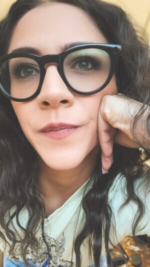 Eva Burešová Instagram - Svoboda slova ?
Nemá i svoboda slova mít nějaké hranice ? 
Neměly by volné diskuze mít někoho kdo přeci jen hlídá obsah ? 
Přátelé, já jsem v šoku. 

Co si o tom myslíte vy ? Na mě je to už asi až moc silná káva. 

Ukázky z diskuze najdete ve stories. 
Prosím pokud se zde otevře diskuze další - buďte slušní a s úctou a respektem vyjadřujte svůj názor. 
Nadávky a urážky budou mazány. Já své diskuze hlídám a chci, aby se v nich každý cítil bezpečně. 
Děkuji za pochopení.