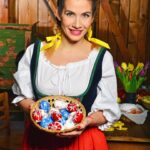 Eva Decastelo Instagram – Krásné Velikonoce všem … #easter #velikonoce