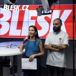 Eva Decastelo Instagram – Pro Viktorku se spinální svalovou atrofií (SMA) jsme společně udělali zázrak! ⭐️ V redakci Blesku si převzala nový elektrický vozíček. Děkujeme všem, kteří přispěli ❤️

Děkujeme patronům příběhu Evě Decastelo @decasteloeva a Kubovi Smrekovi alias @freescoot ❤️ Děkujeme @doniocz ❤️

🔗 celý příběh Viktorky najdete v biu

#vanocnizazrakblesku #viktorkasma #doniocz #bleskcz