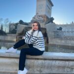 Eva Decastelo Instagram - Poslední roky, kdykoli to jde, cestujeme s mamkou. Ideálně krátké výlety po Evropě na pár dní. Tentokrát jsme vyrazily do Madridu a já využila krásné spolupráce s @orsay , abych mamku i sebe oblékla do jarní kolekce. Přeci jen, bylo tu tepleji než v Praze✌️ Nachodily jsme celkem 112km a já vystřídala 6 outfitů. Děkuju, že mám tak boží práci 🎉🎉🎉🎉 a tak krásné spolupráce. #spoluprace #orsay #fashion #ootd #ootdfashion #vylet #trip #madrid #spain #travel #photooftheday #photography