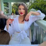 Eva Ducci Instagram - 🍎🌳❤️🌿🌹