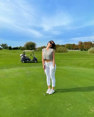 Eva Ducci Instagram - Une belle journée au golf⛳️💚🍀