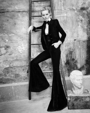 Eva Herzigová Instagram - Saint Laurent by Luigi&Iango
THE MYTH OF BEAUTY 

@vanityfairfrance 
@luigiandiango 
@annadellorusso 
@stephane_marais_officiali 
@zzotalents
@2bmanagement