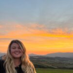 Eva Kramerová Instagram - 🌅🤸🏼‍♀️💞 #magic#everyday#sunset#halo#tusazapadá