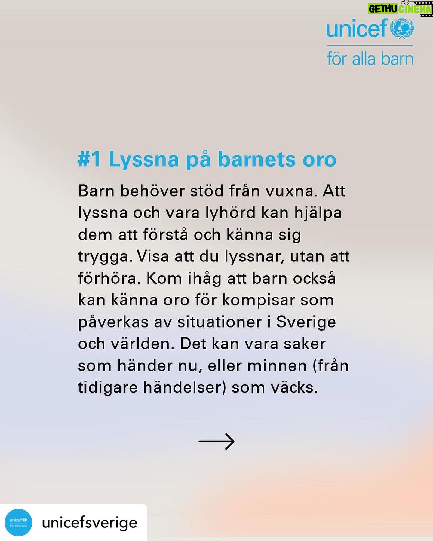 Eva Röse Instagram - Posted @withregram • @unicefsverige Just nu är det många som känner oro kring situationen runt om i världen. Och inte minst barnen. Barn har rätt till information, men även till skydd. Här har vi sammanställt fem tips som du som vuxen kan tänka på när du pratar med ett barn om oro och behöver vägledning. Spara gärna inlägget för att ha det nära till hands när det behövs. 💙 #FörAllaBarn
