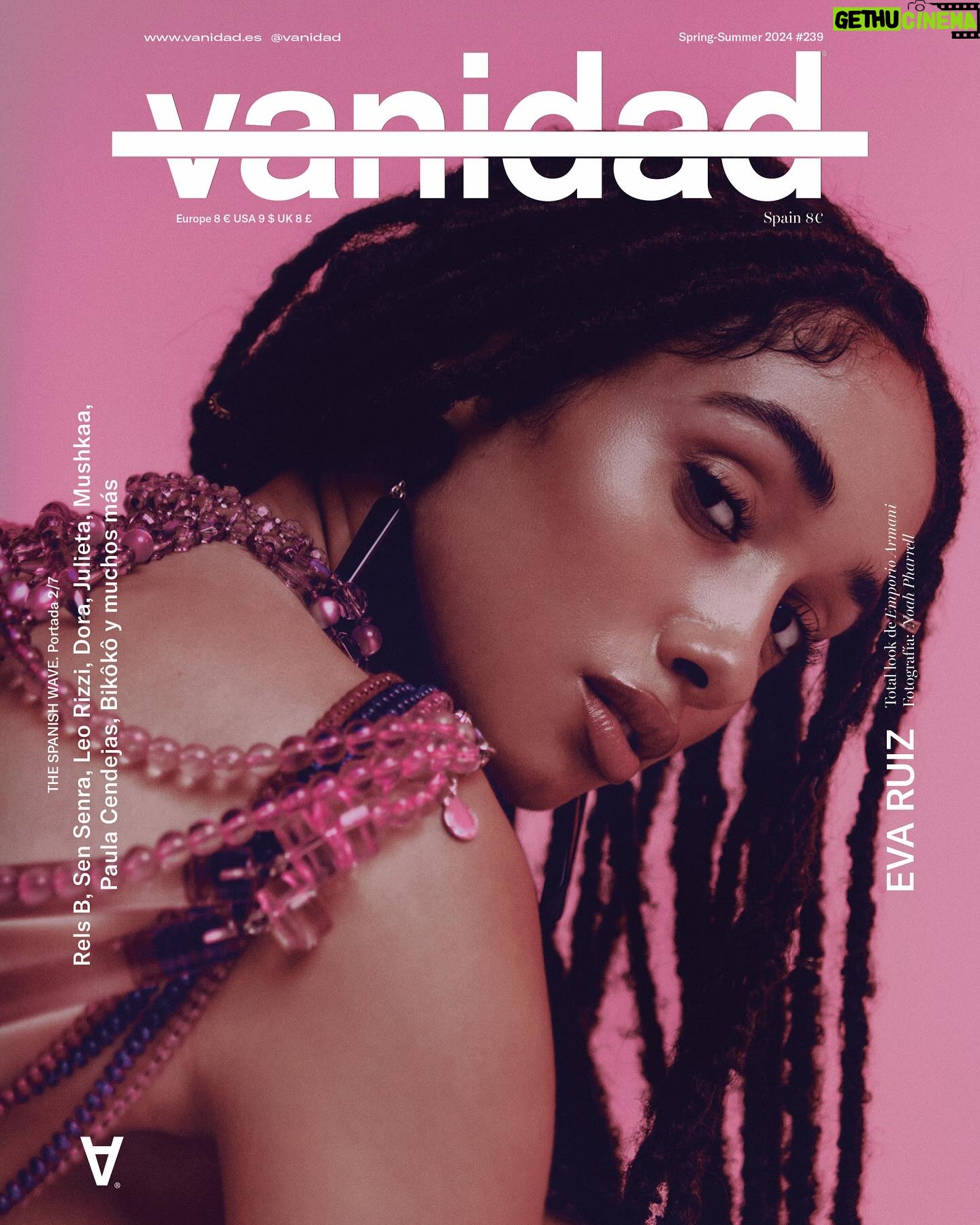 Eva Ruiz Instagram - A poco más de un mes para disfrutar de ella en directo, @evaruiz protagoniza la segunda #CoverStory de nuestro nuevo número dedicado a la música 🎶💖 Hazte ya con tu ejemplar de #Vanidad239 en los principales kioscos de tu ciudad o a través del link de nuestra bio‼️✨ Fotografía: @noah_pharrell Realización: @framarto Maquillaje y peluquería: @miky.valles (@anotherartistsagency) para @armanibeauty Asistente de fotografía: @alecubino Agradecimientos: @espacionuevacarolina @umoagency #VanidadSS24 #TheSpanishWave #EvaRuiz @emporioarmani #Armani #EmporioArmani #vanidad #editorial #music #revista #moda #musica #inspo