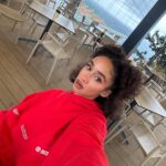 Eva Ruiz Instagram - Holiiii Tenerifeeee❤️❤️❤️