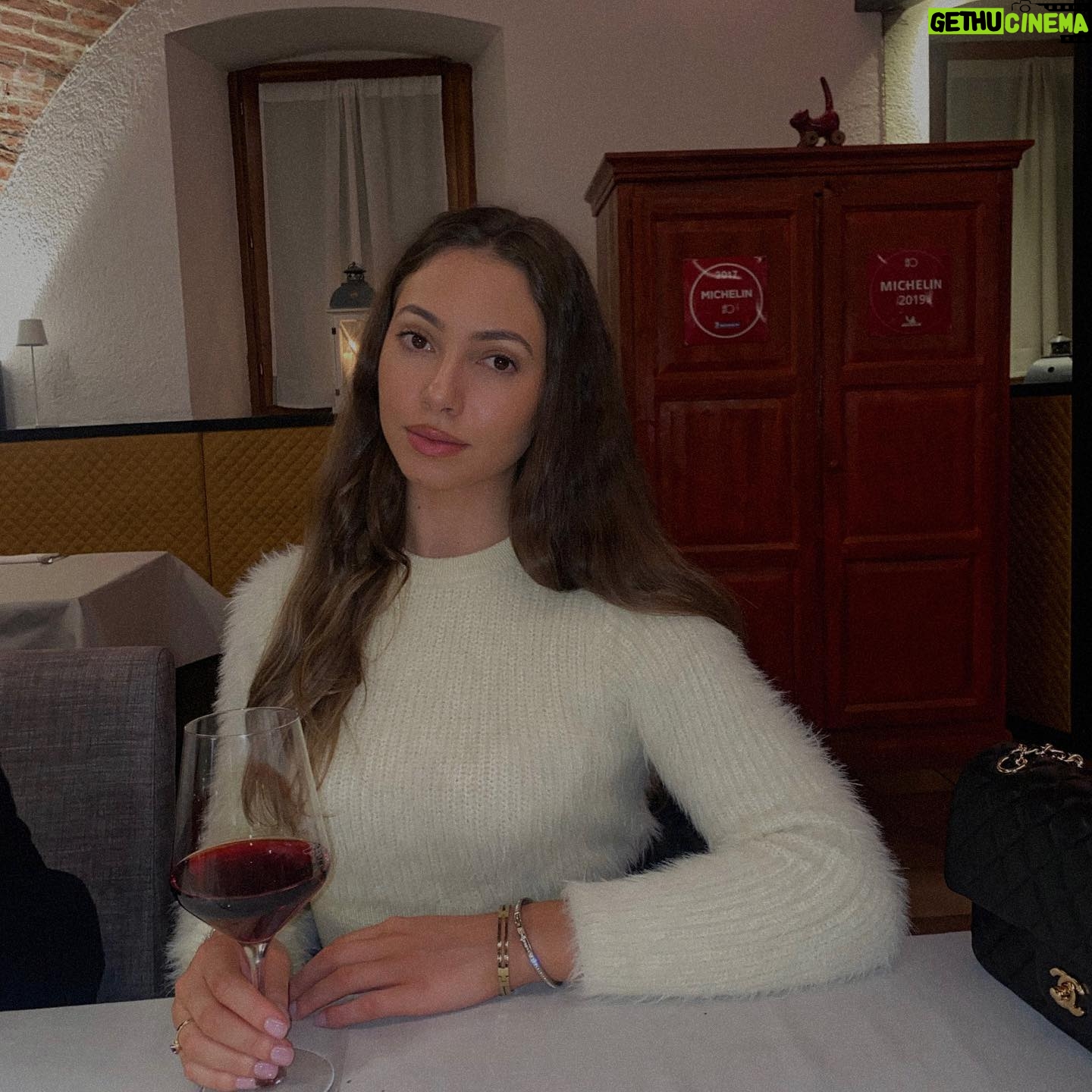 Eva Zapico Instagram - My diet last week consisted of cheese & wine 🧀🍷
