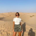 Eva Zapico Instagram - 🐫🏜🌵 @visitabudhabi @desertrosetourism #InAbuDhabi #desertrosetourism