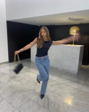 Eva Zapico Instagram - Enough pics??📸