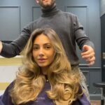 Eva Zapico Instagram - Girl therapy ✨🎧💇🏽‍♀️💕