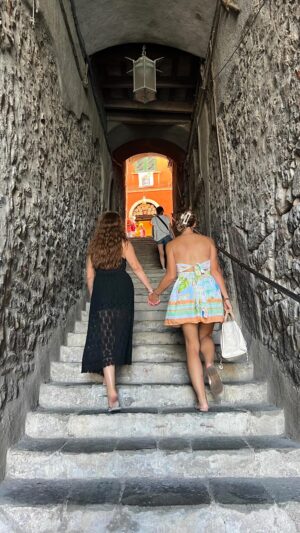 Eva Zapico Instagram - Summer ‘23 🎉🐠⛱👙🐚☀️🏝