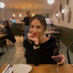 Eva Zapico Instagram - Silly season ✨🍷