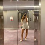 Eva Zapico Instagram - Recents…☀️🥥⚡️