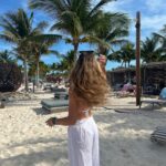 Eva Zapico Instagram - 🐚🌴🥥 @virginvoyages #virginvoyages ad