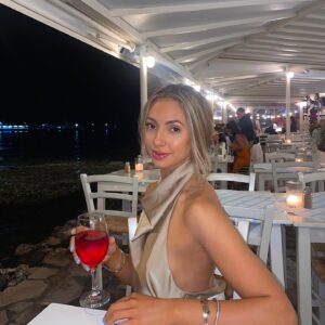 Eva Zapico Instagram - 🍷🐟
