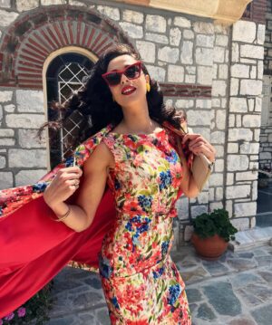 Evagelia Siriopoulou Instagram - Γυρισμα αλλά πολύ γκράντε…📸
@paradeisos_alphatv @alphatv 
#tvseries #paradeisos #evageliasiriopoulou #actresslife #onset🎥🎬 #goodmorning
