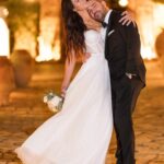 Evagelia Siriopoulou Instagram - Μαγική μέρα γεμάτη αγάπη!!!❤️ Γάμος… Να πω ένα μεγάλο ευχαριστώ σε κάποιους ανθρώπους που ήταν δίπλα μου για να γίνει η μέρα μας μαγική… @minamelissourgou @pyrgosmelissourgou παραμυθένιος χώρος σε ταξιδεύει σε άλλες εποχές. Μήνα σε ευχαριστώ μέσα από την καρδιά μου. Είσαι καταπληκτική!!! @stefania_dros δεν έφυγες λεπτό από δίπλα μου σε όλη την προετοιμασία είσαι η μοναδική μου!💕 @myrtokliafa_official @fairymade_official μου έφτιαξες το νυφικό μου και τα παπούτσια μου όπως ακριβώς τα είχα φανταστεί, ονειρεμένα… @kathyblackgr @mark_milan_shoes το φόρεμα και τα παπούτσια που φόρεσα στο πάρτυ… ότι καλύτερο και μοναδικό…σαν να βγήκα από την λίμνη των κύκνων.😋 Το μακιγιάζ μου το επιμελήθηκε ο αγαπημένος μου φίλος @jannispamoukis και τα μαλλιά μου ο γλυκός @efraimdimitrishair @picme.gr_photography 📸 #weddingday #love Έχει και συνέχεια…. Σε άλλο post😉