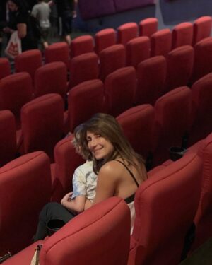 Evdokia Roumelioti Instagram - Η πρώτη μας φορά στο σινεμά …Σαν ψέματα μου φαίνεται …