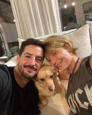 Evdokia Roumelioti Instagram - Βραδινή ωραία παρέα …❤️
