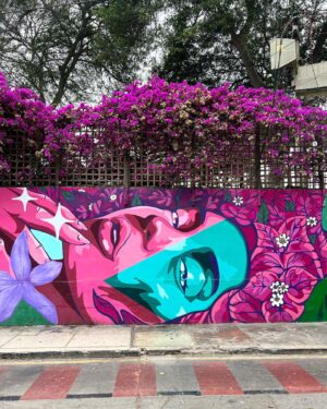 Eve Harlow Instagram - art-ing in Lima